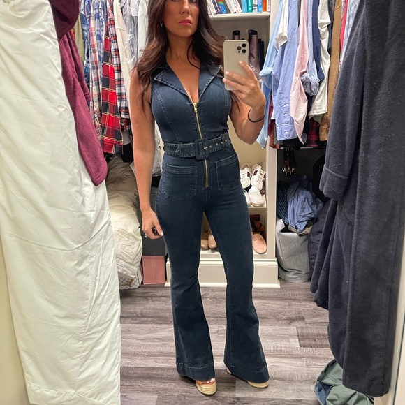 Show me your mumu jumpsuit size x small excellent condition! - Picture 3 of 4